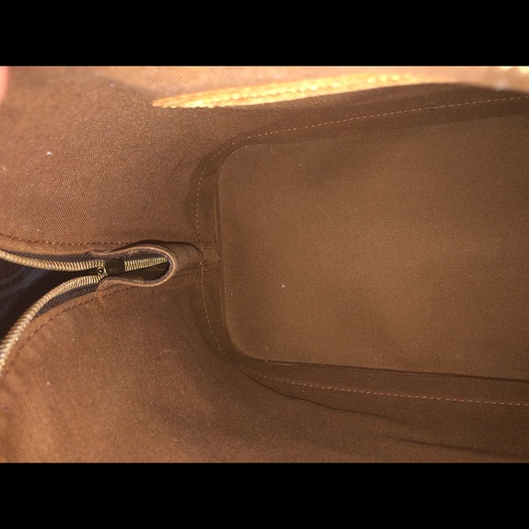 Louis Vuitton 💖ALMA💖 - Picture 12 of 16